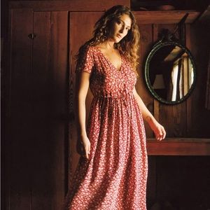 The simple dawn dress in currant floral size small